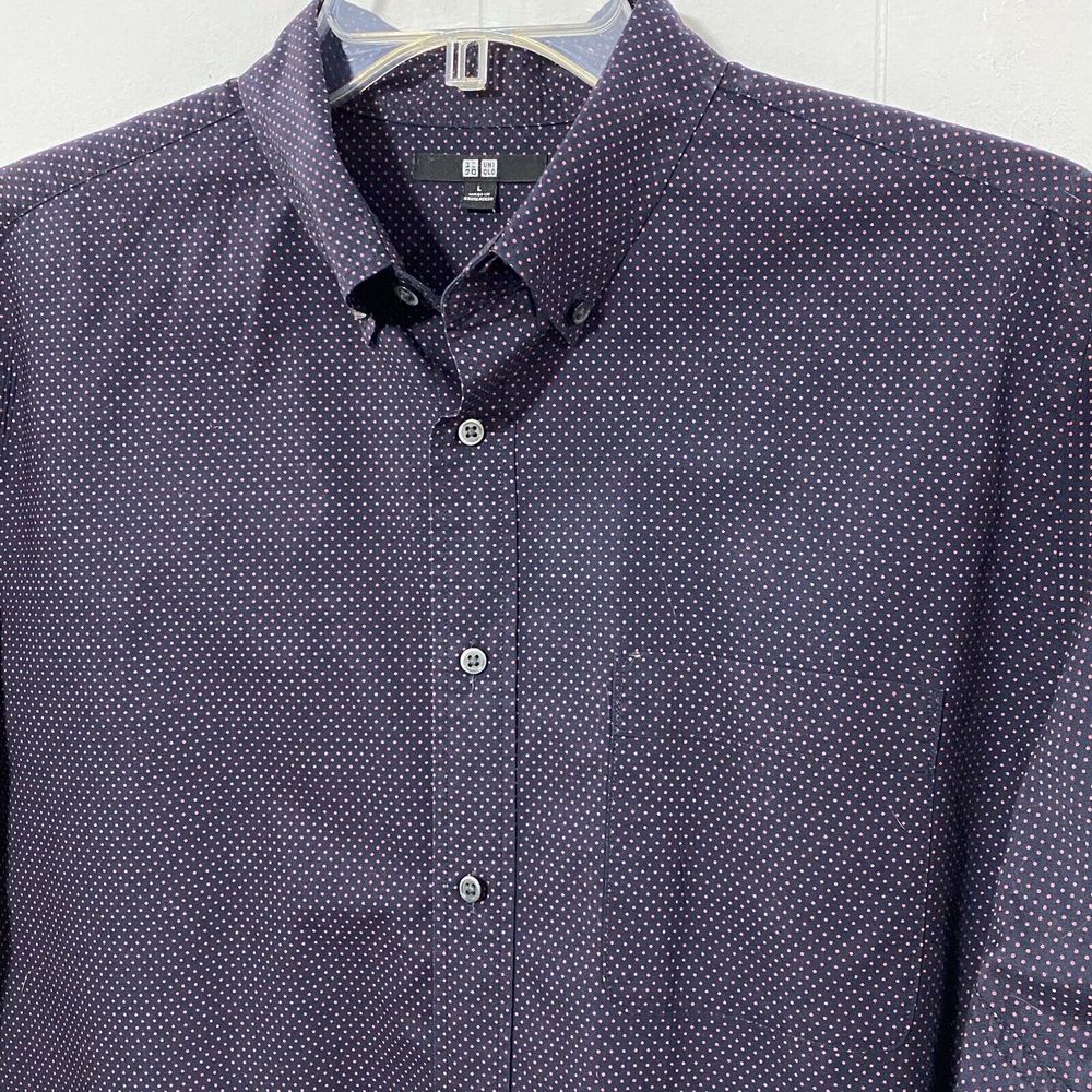 NEW Uniqlo Mens Shirt BLUE with PINK Polka Dots L Button Up Cotton